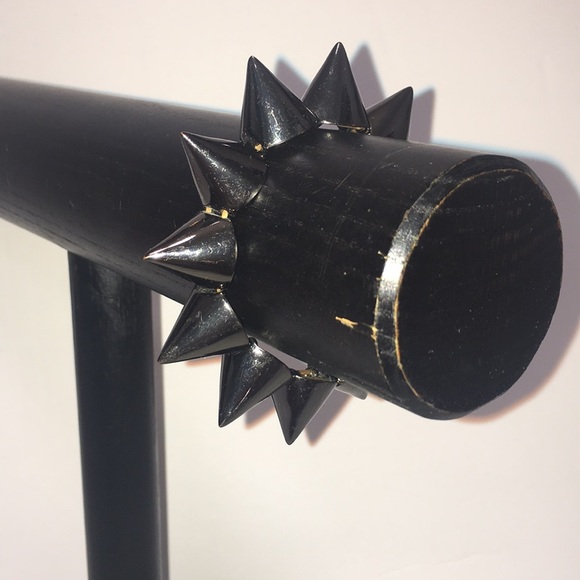 Brown SPIKE Bracelet - Picture 3 of 5